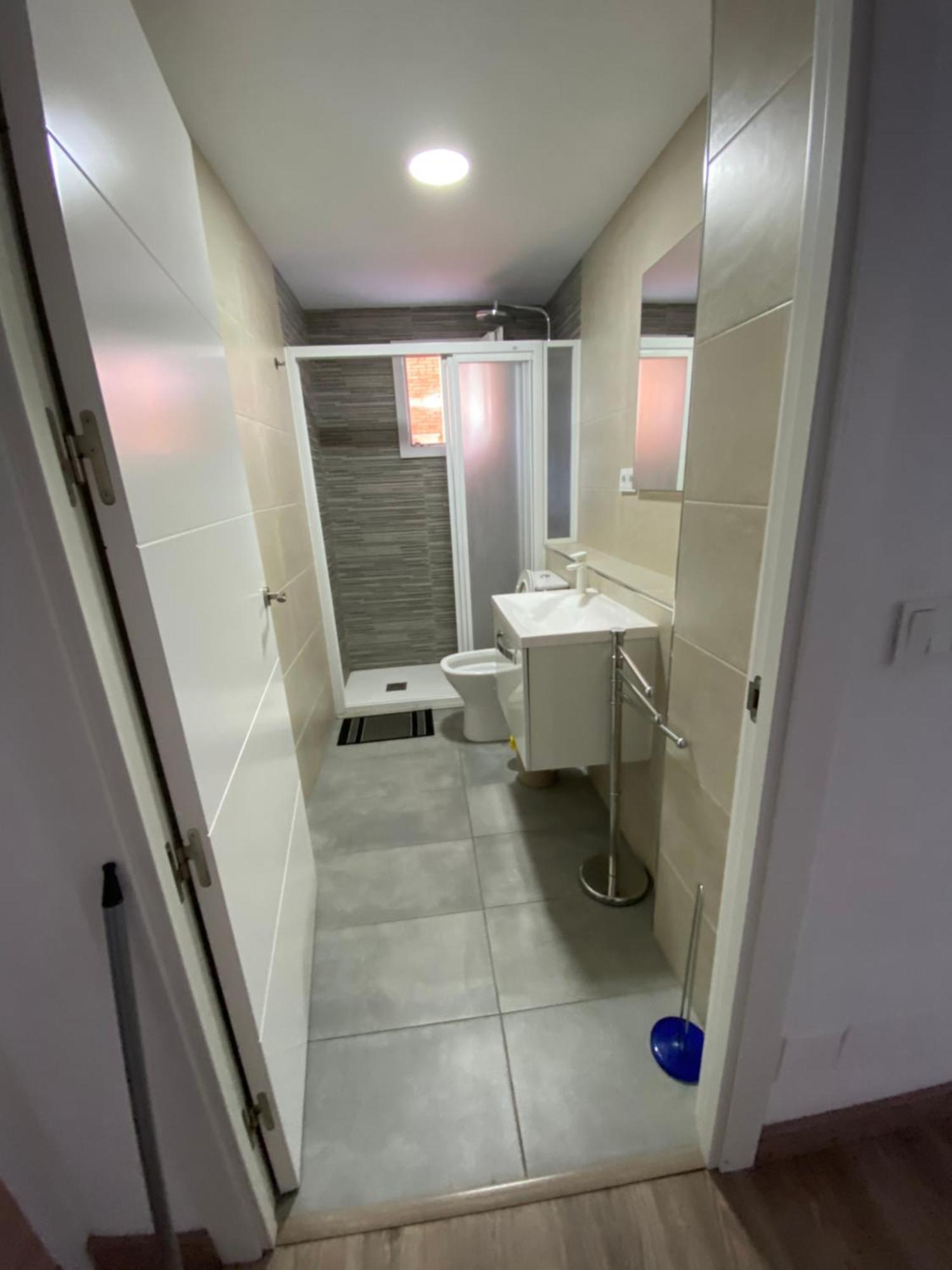 Piso Vacaciones En Familia O Amigos Lägenhet Málaga Exteriör bild