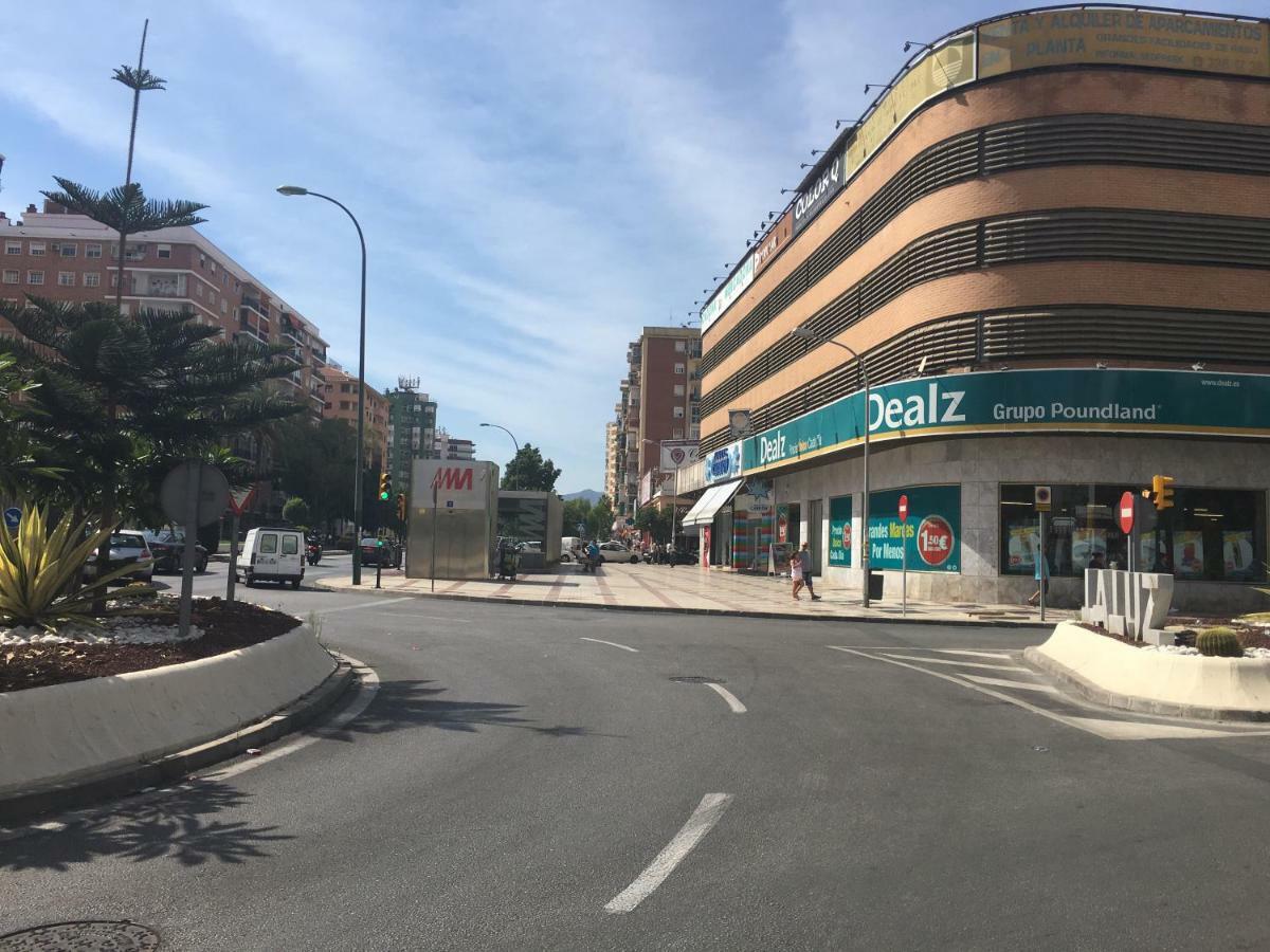 Piso Vacaciones En Familia O Amigos Lägenhet Málaga Exteriör bild